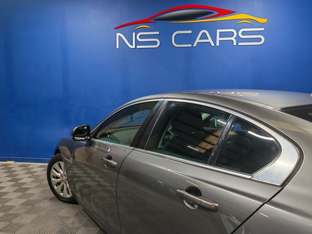 Used Jaguar XE 2018 for sale - 76535713: Photo 26