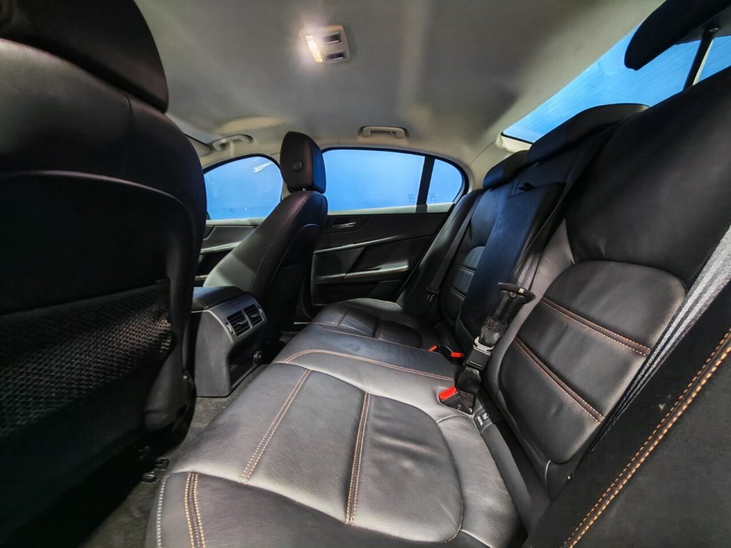 Used Jaguar XE 2018 for sale - 76535713: Photo 28