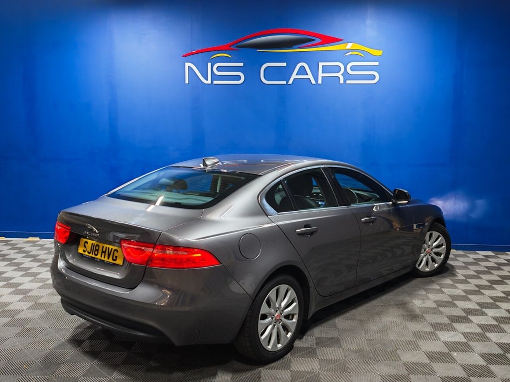 Used Jaguar XE 2018 for sale - 76535713: Photo 40