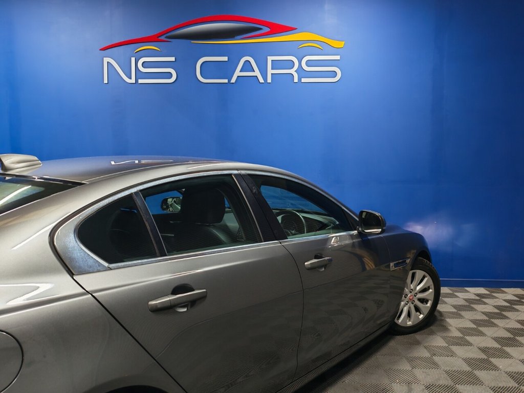 Used Jaguar XE 2018 for sale - 76535713: Photo 41