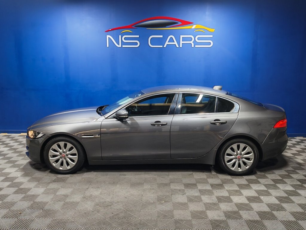 Used Jaguar XE 2018 for sale - 76535713: Photo 6