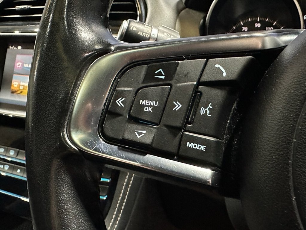 Used Jaguar F-Pace 2018 for sale - 76406216: Photo 38