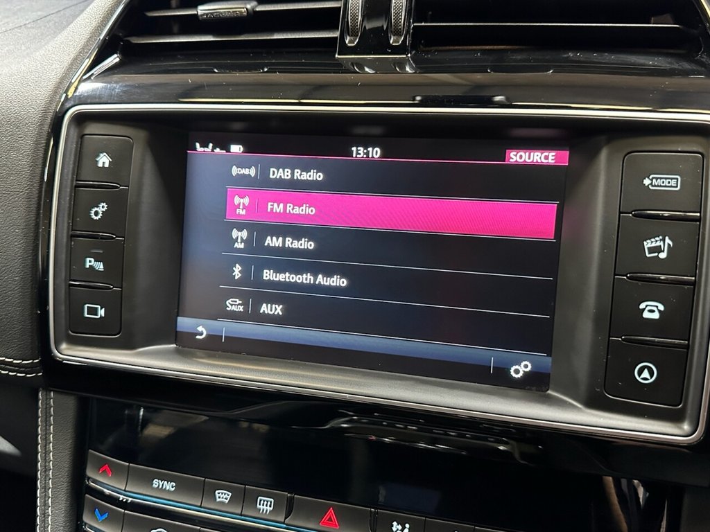 Used Jaguar F-Pace 2018 for sale - 76406216: Photo 43