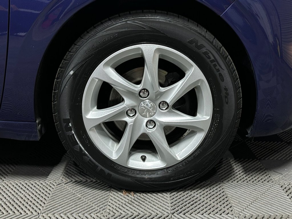 Used Peugeot 208 2015 for sale - 76410383: Photo 10