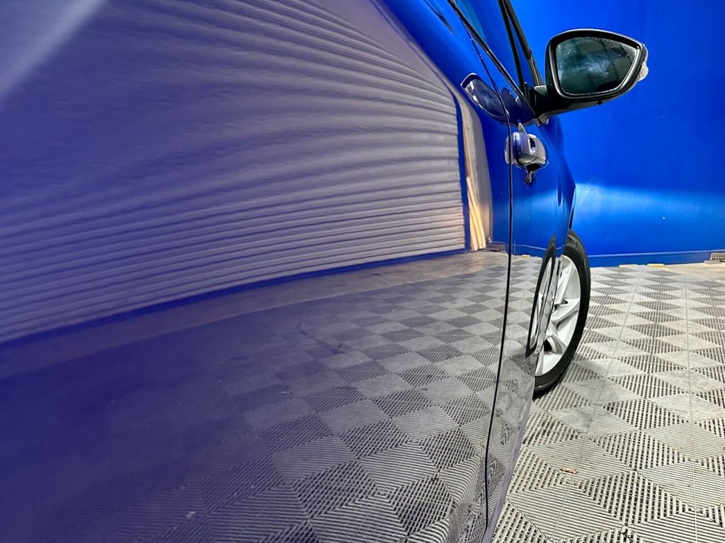 Used Peugeot 208 2015 for sale - 76410383: Photo 17