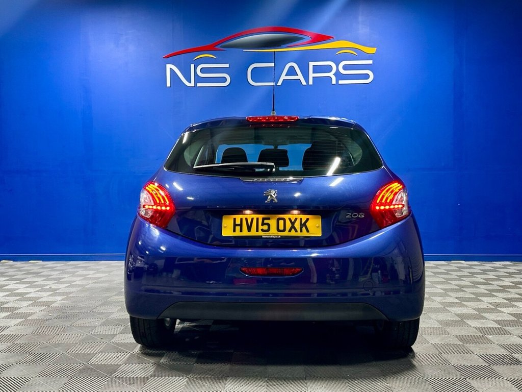 Used Peugeot 208 2015 for sale - 76410383: Photo 4