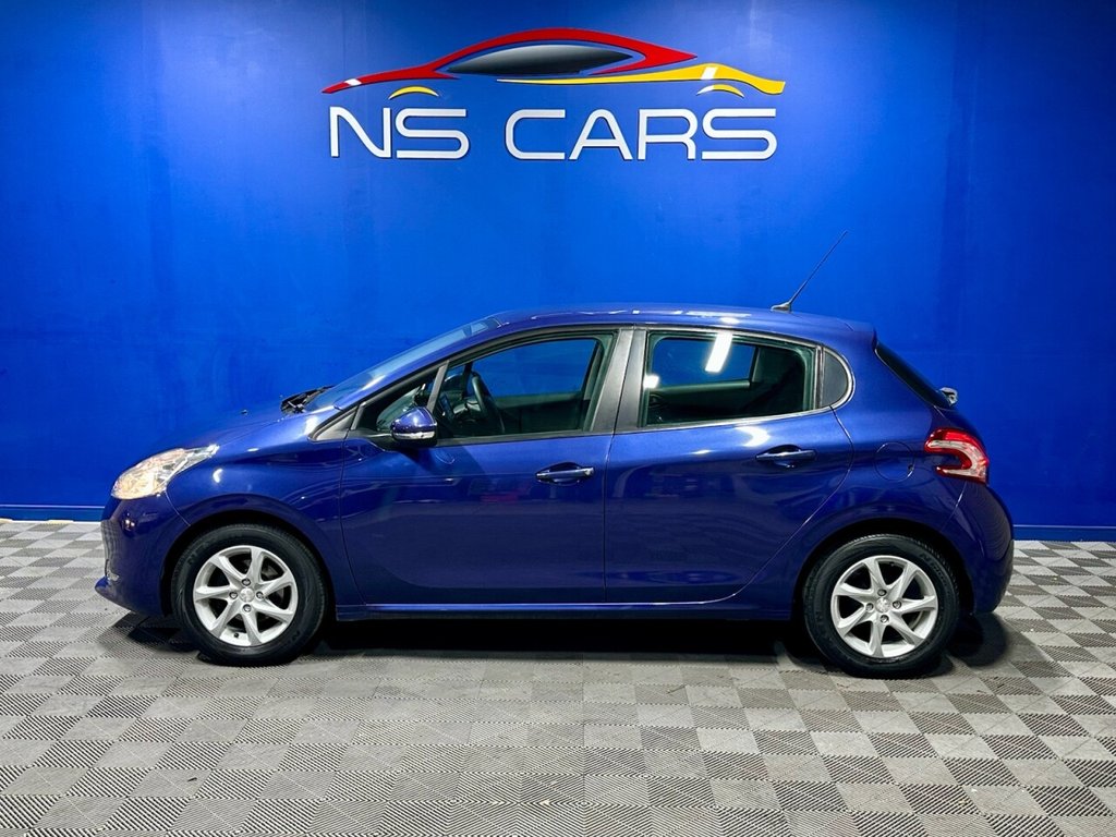 Used Peugeot 208 2015 for sale - 76410383: Photo 41
