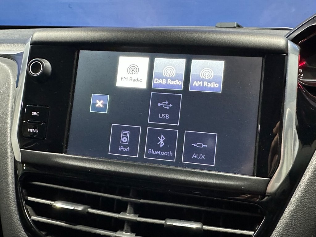 Used Peugeot 208 2015 for sale - 76410383: Photo 50