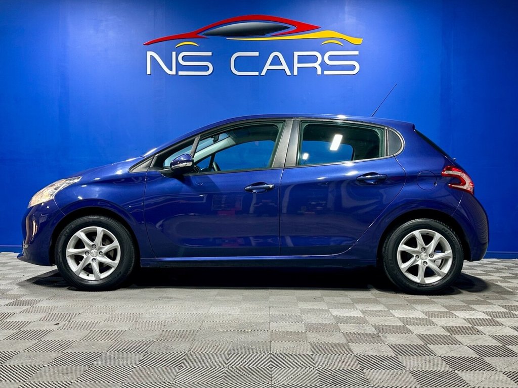 Used Peugeot 208 2015 for sale - 76410383: Photo 6