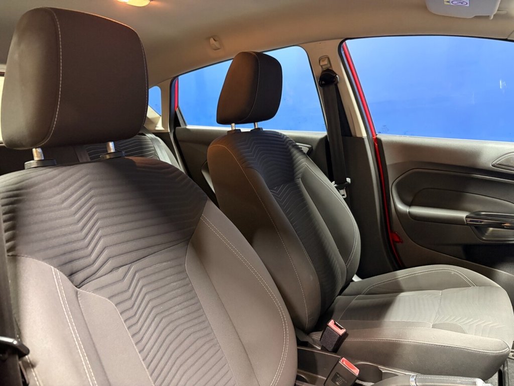 Used Ford Fiesta 2014 for sale - 76470347: Photo 9