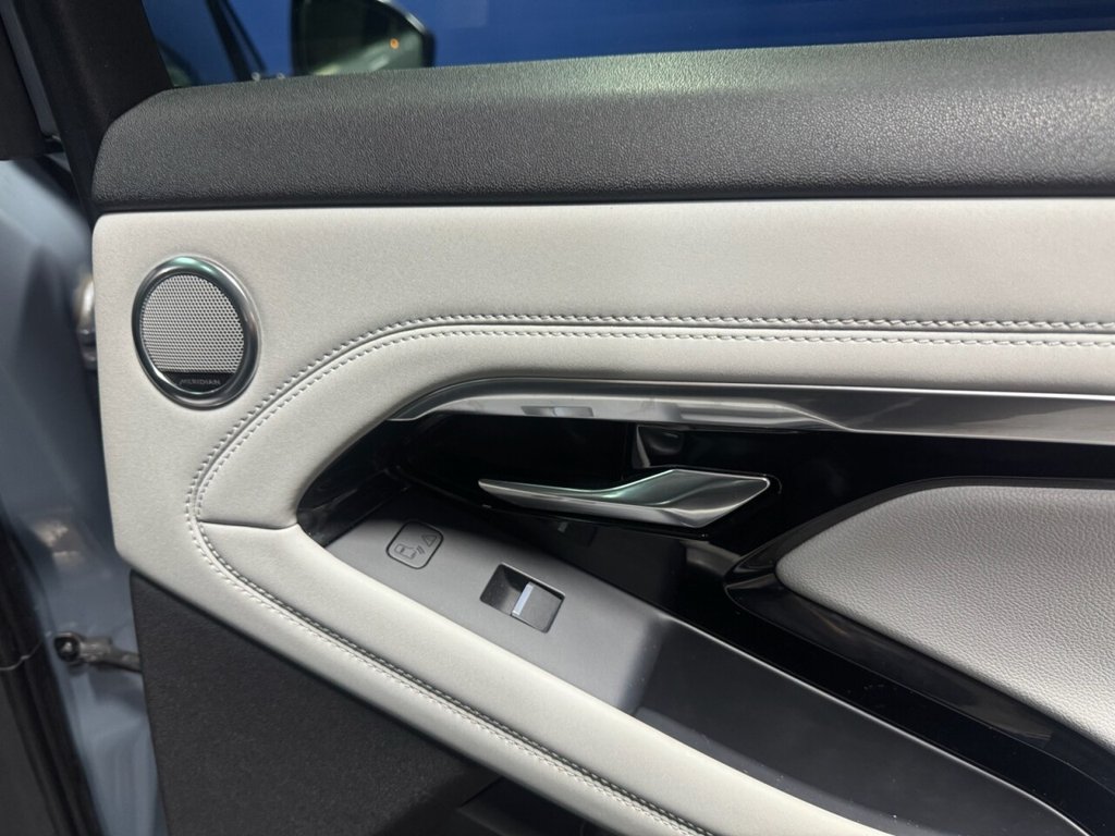 Used Land Rover Range Rover Evoque 2019 for sale - 77463501: Photo 38