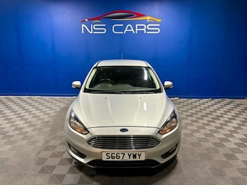 Used Ford Focus 2017 for sale - 76223971: Photo 2
