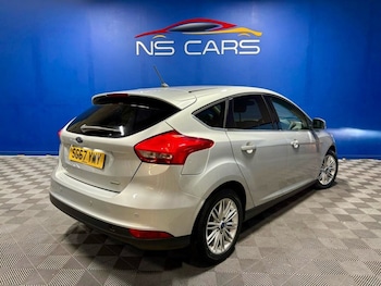 Used Ford Focus 2017 for sale - 76223971: Photo 4