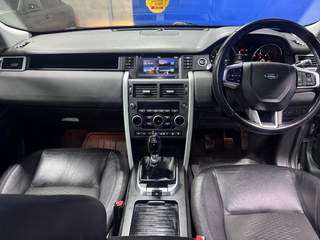 Used Land Rover Discovery Sport 2017 for sale - 76977427: Photo 15