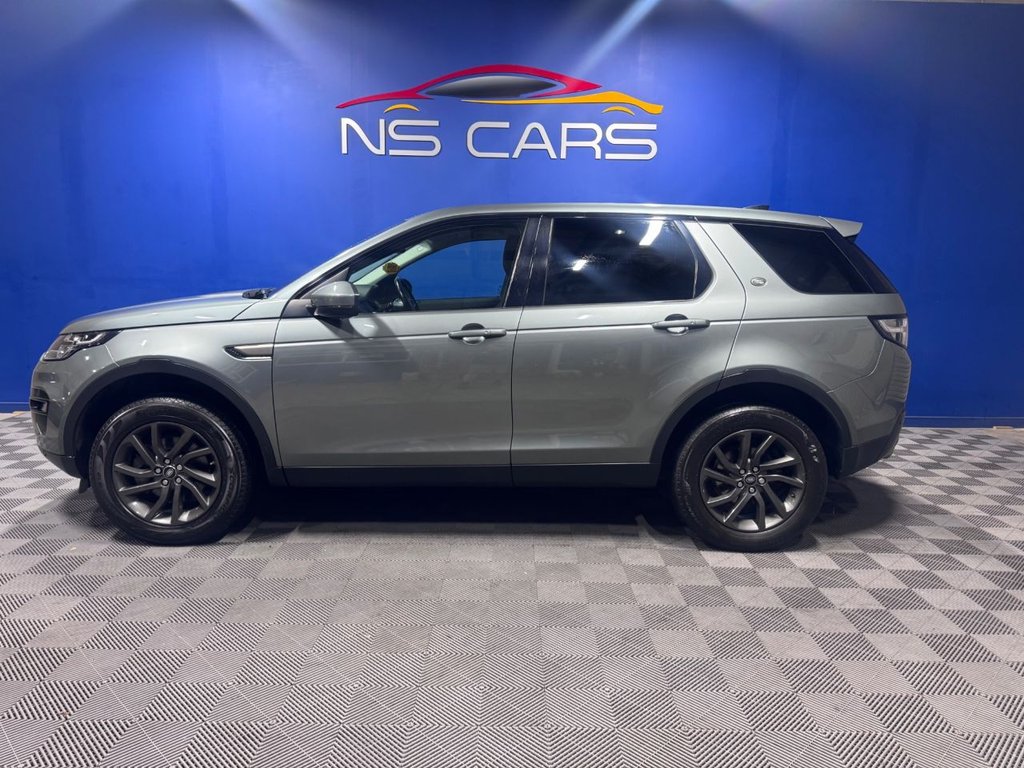 Used Land Rover Discovery Sport 2017 for sale - 76977427: Photo 2