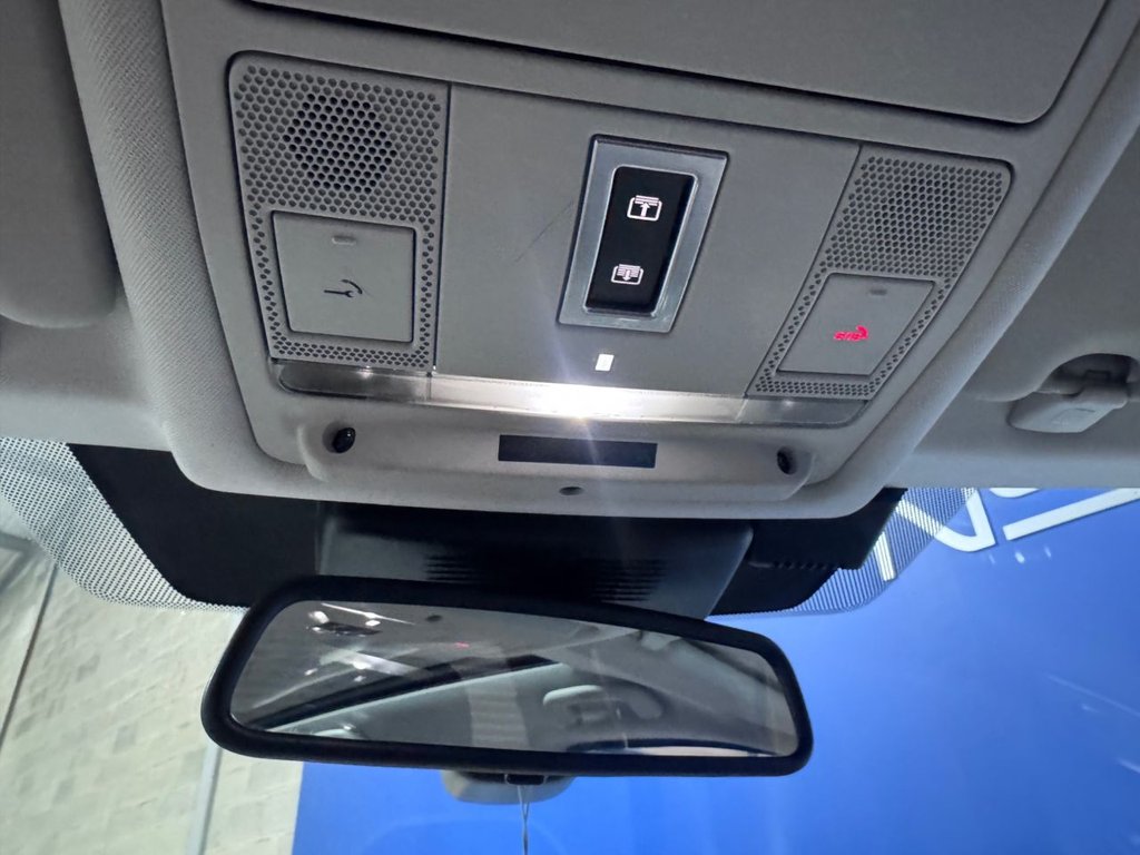 Used Land Rover Discovery Sport 2017 for sale - 76977427: Photo 21