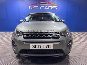 Used Land Rover Discovery Sport 2017 for sale - 76977427: Photo