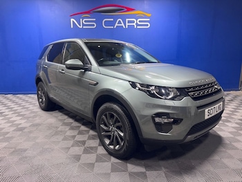 Used Land Rover Discovery Sport 2017 for sale - 76977427: Photo