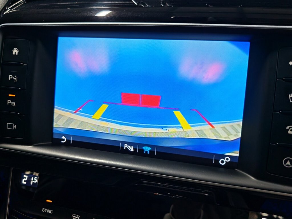 Used Jaguar XE 2017 for sale - 77178035: Photo 13