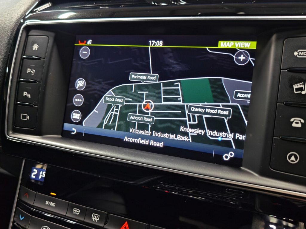 Used Jaguar XE 2017 for sale - 77178035: Photo 20