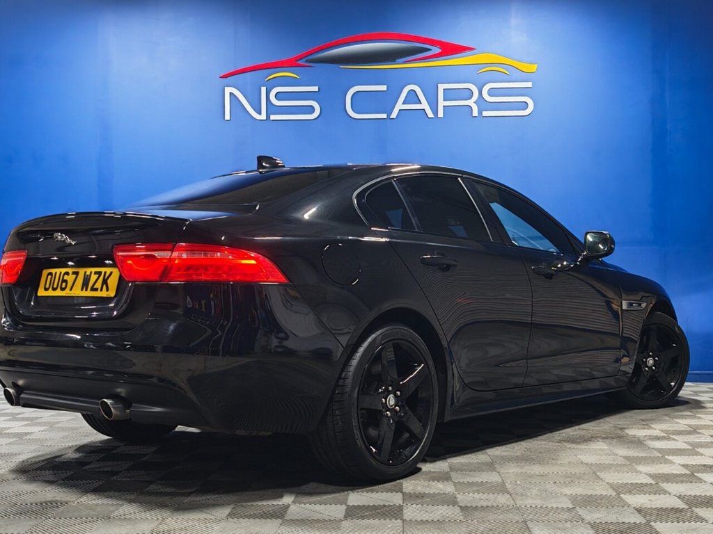 Used Jaguar XE 2017 for sale - 77178035: Photo 3