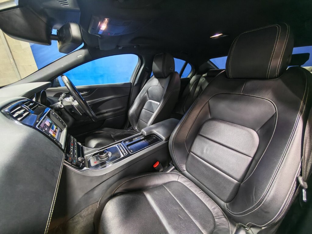 Used Jaguar XE 2017 for sale - 77178035: Photo 37