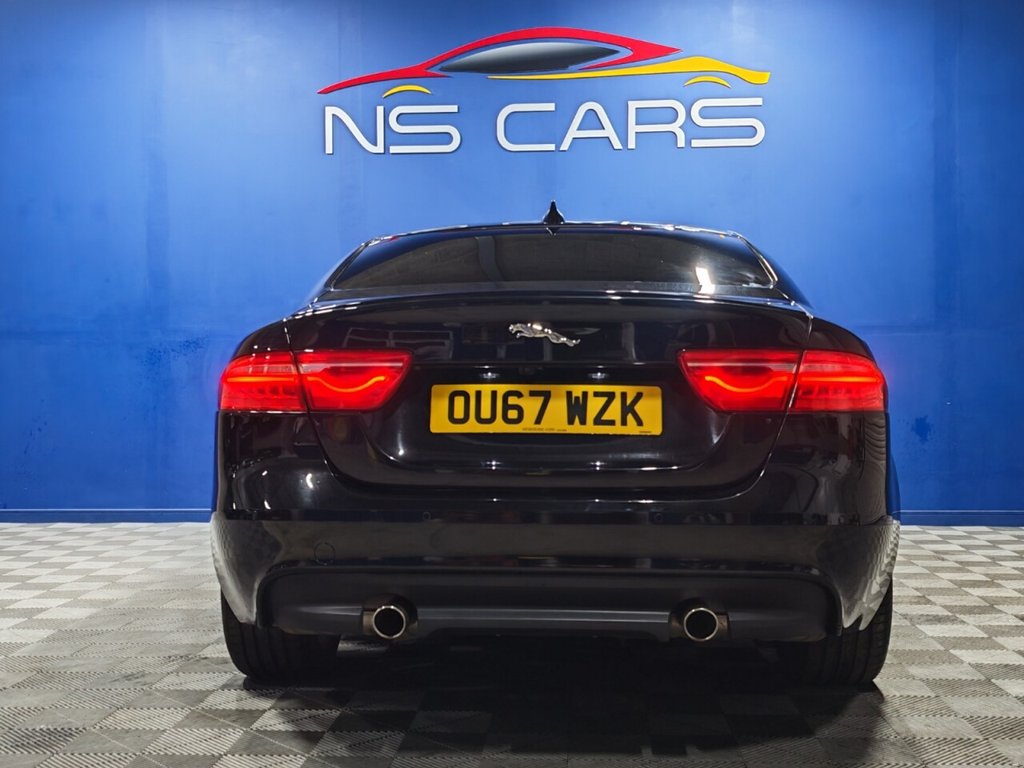 Used Jaguar XE 2017 for sale - 77178035: Photo 4