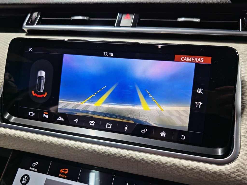 Used Land Rover Range Rover Velar 2018 for sale - 76623301: Photo 15