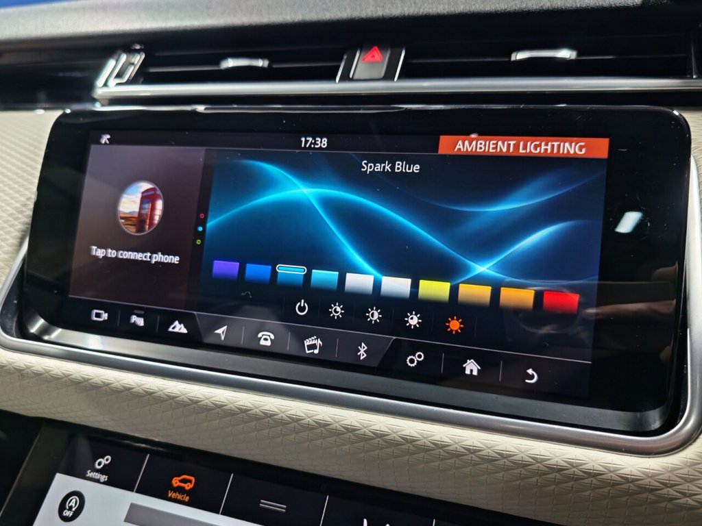 Used Land Rover Range Rover Velar 2018 for sale - 76623301: Photo 23