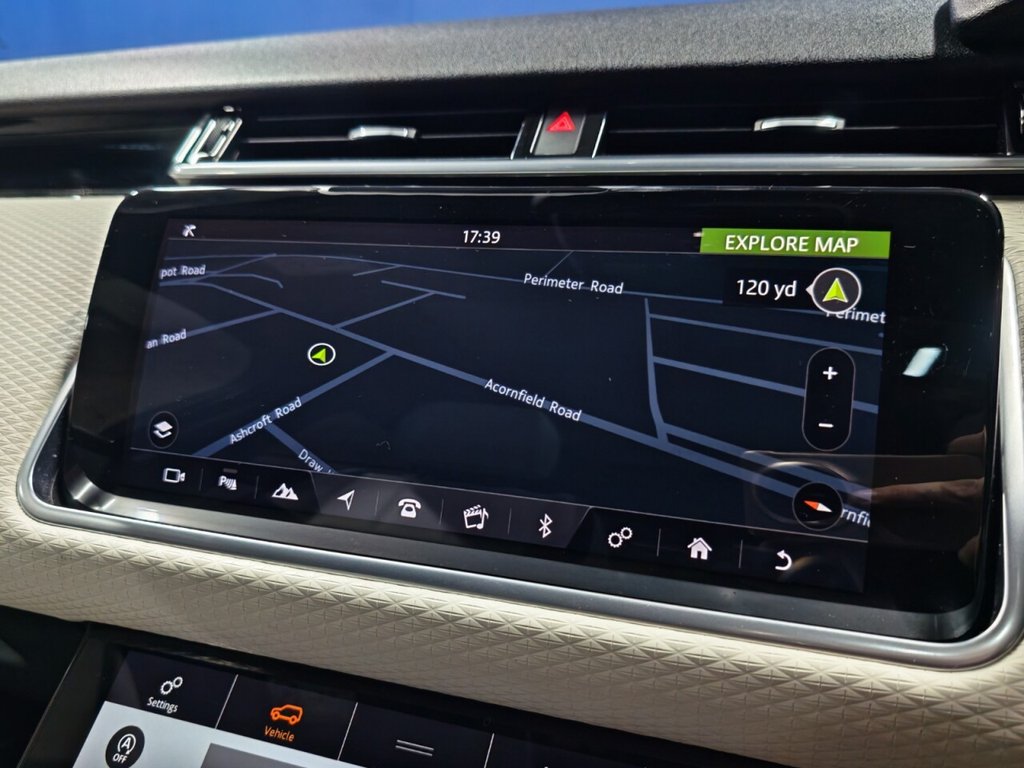 Used Land Rover Range Rover Velar 2018 for sale - 76623301: Photo 24