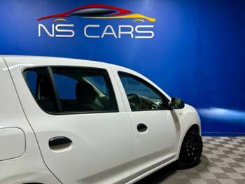 Used Dacia Sandero 2018 for sale - 74586897: Photo