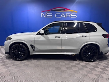 2023 (73) - xDrive30d MHT M Sport 5dr Auto