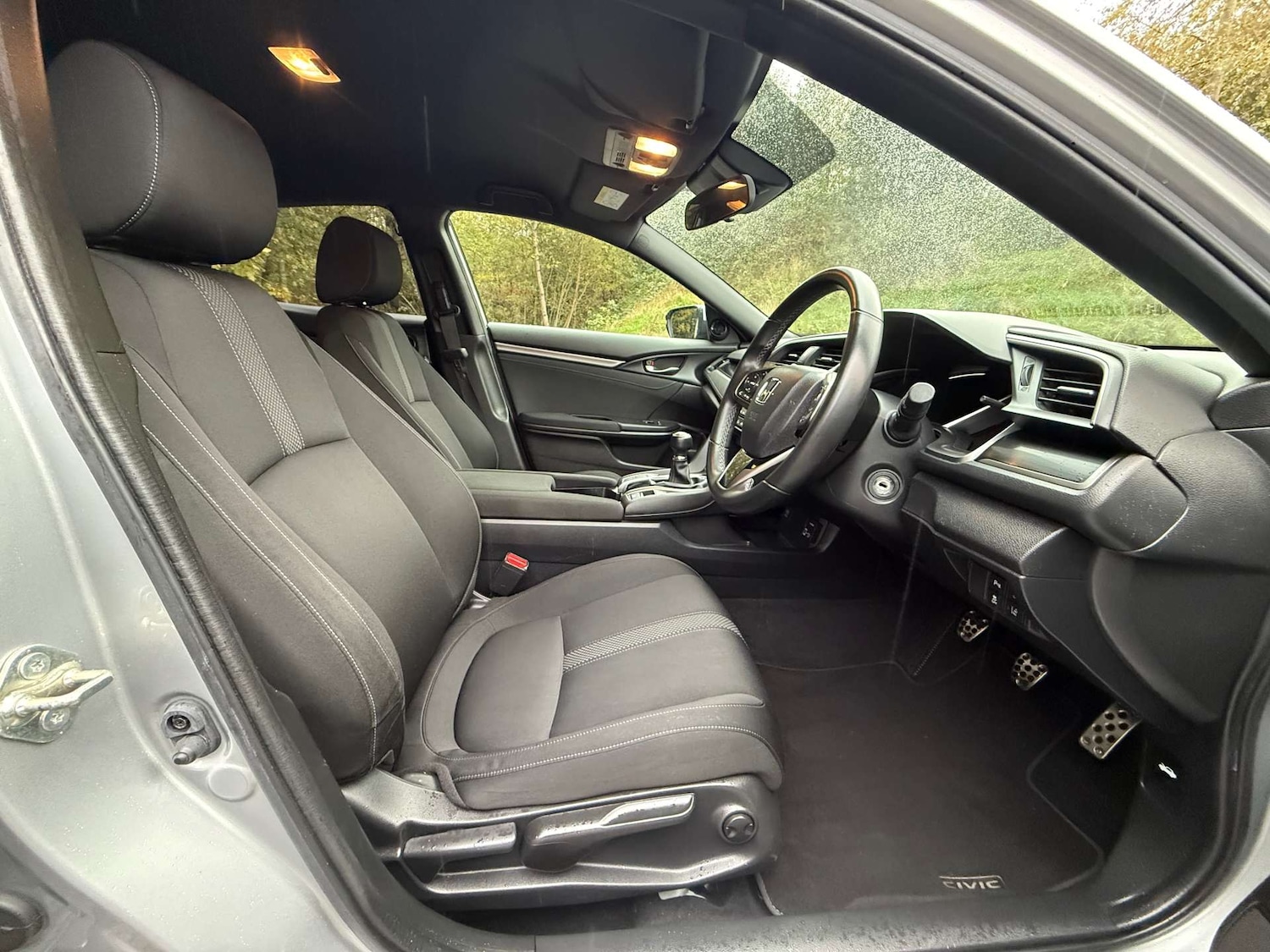 Used Honda Civic 2021 for sale - 76685282: Photo 31