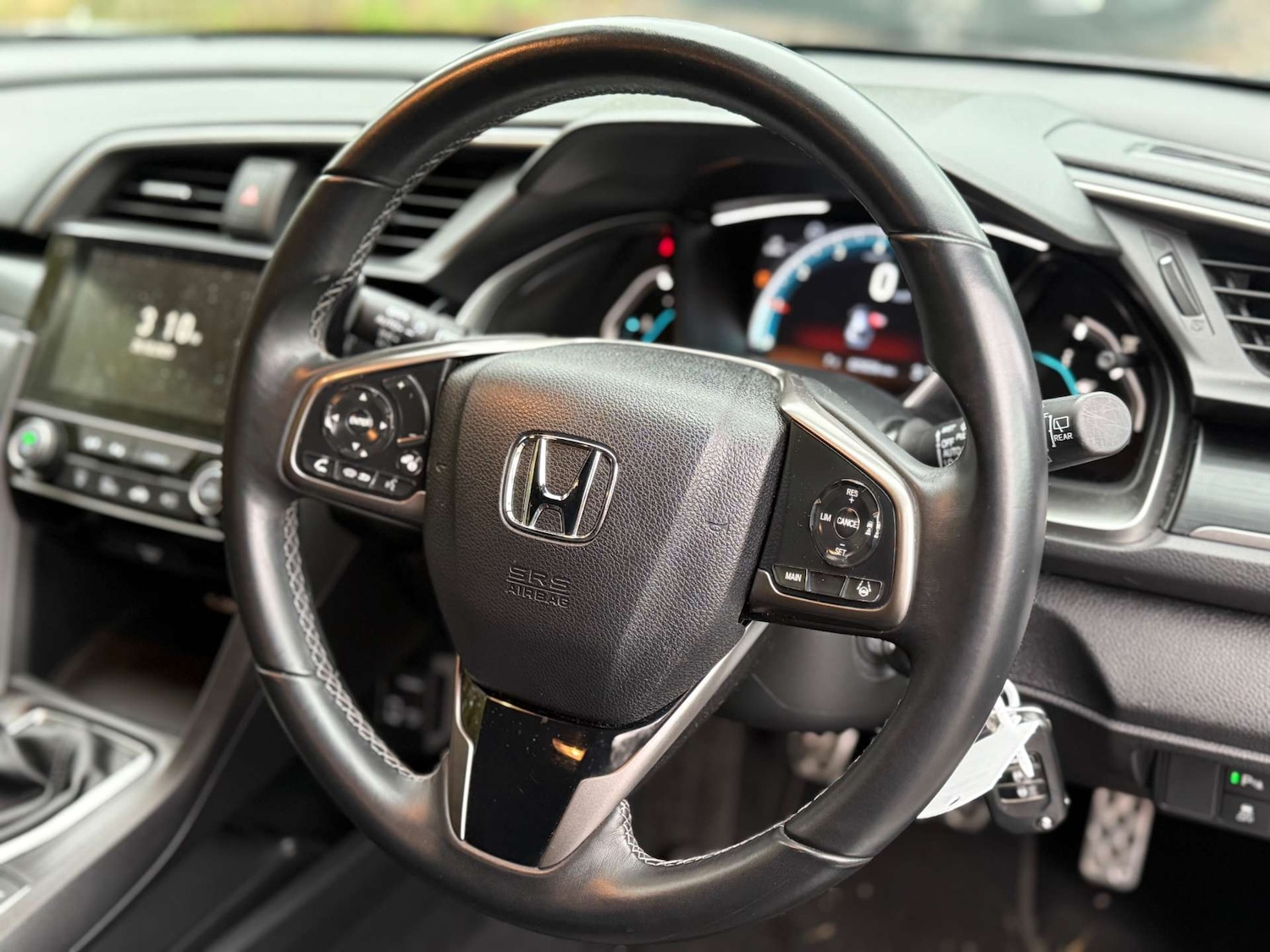 Used Honda Civic 2021 for sale - 76685282: Photo 35