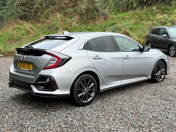 Used Honda Civic 2021 for sale - 76685282: Photo