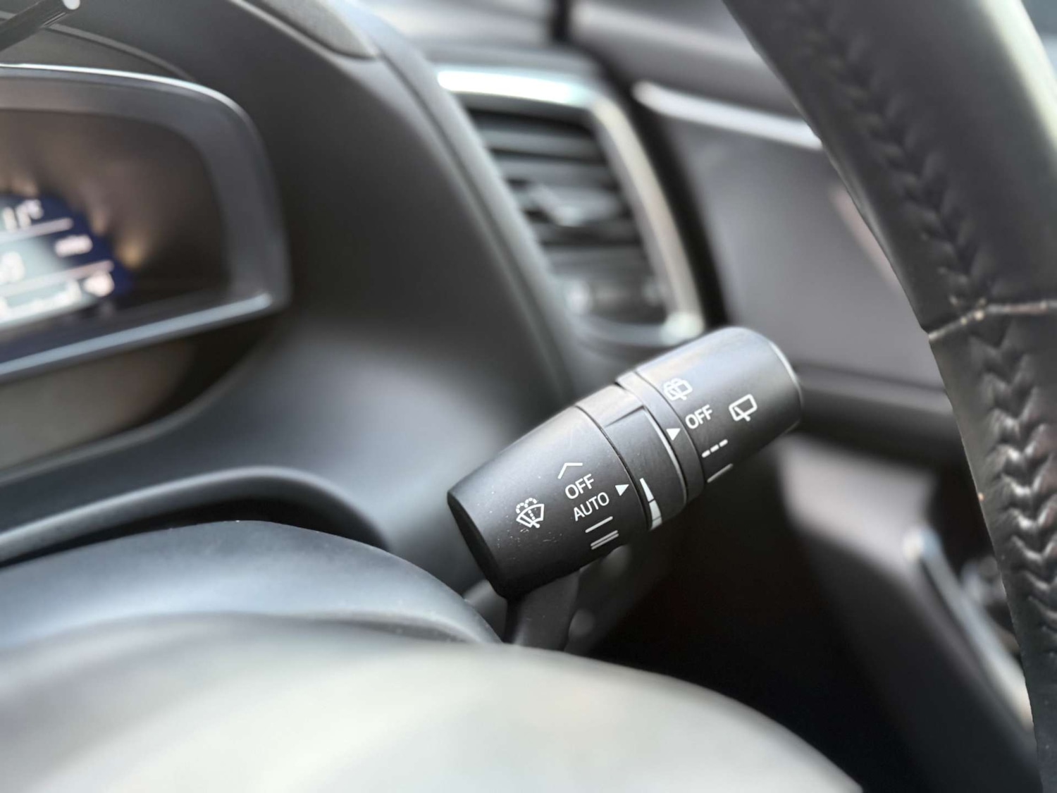 Used Mazda Mazda3 2018 for sale - 76709163: Photo 43