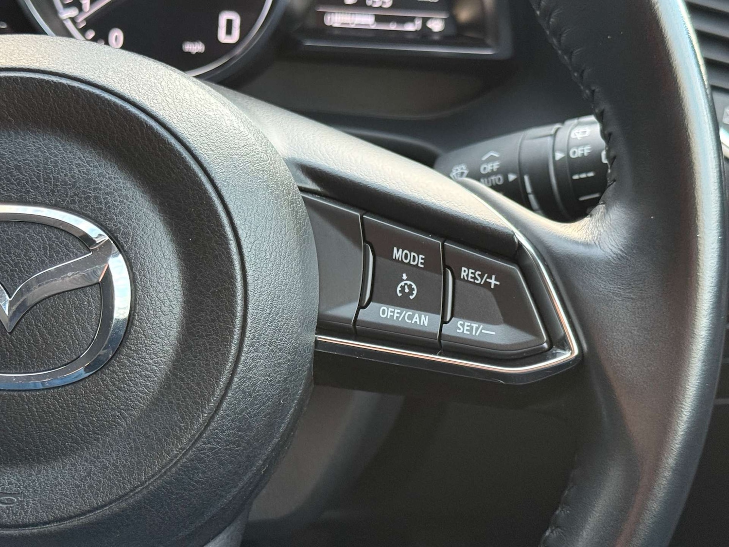 Used Mazda Mazda3 2018 for sale - 76709163: Photo 45