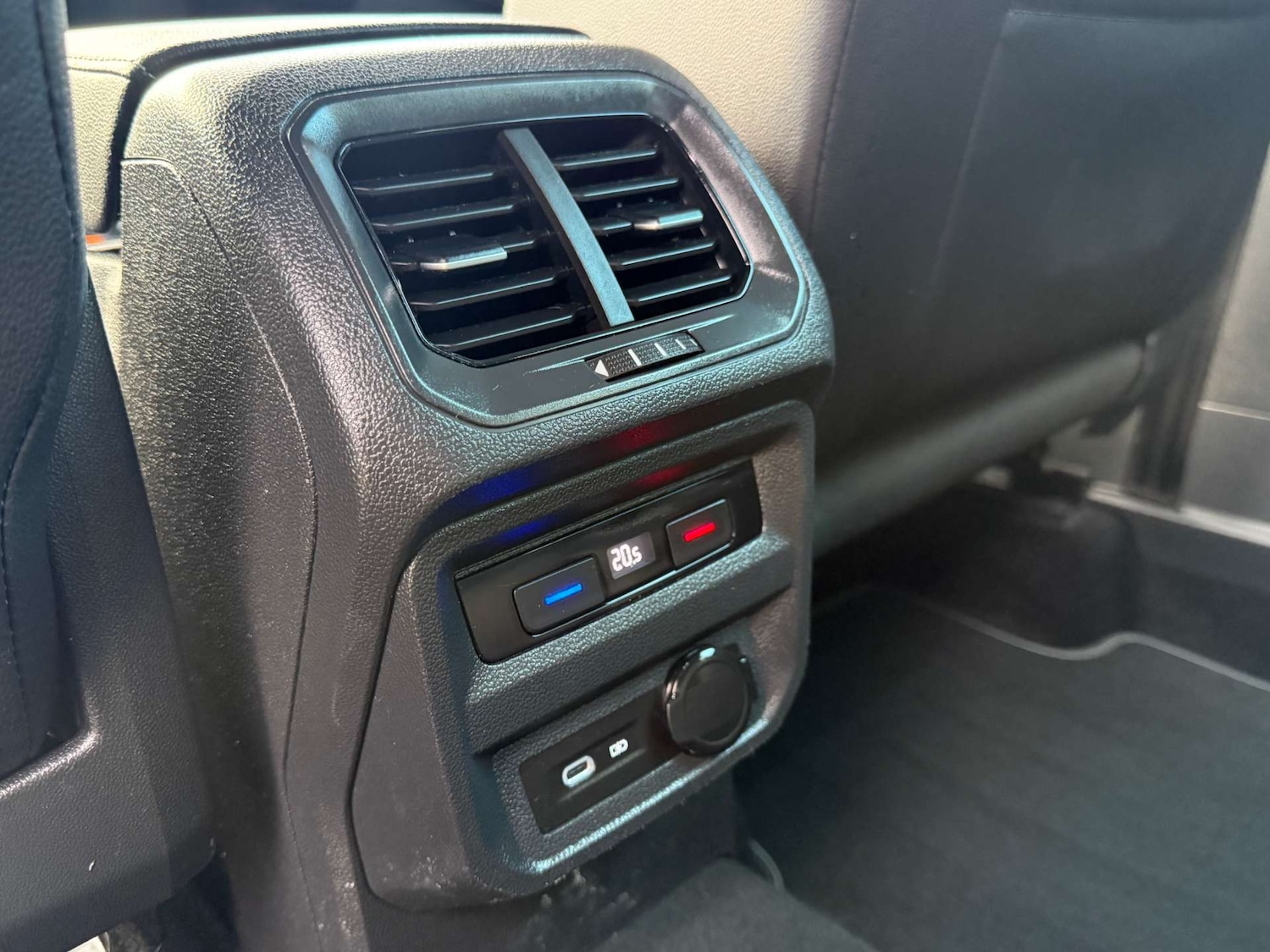 Used Volkswagen Tiguan 2021 for sale - 76756918: Photo 20