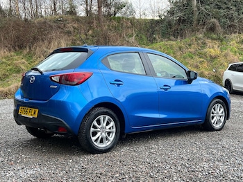 Used Mazda Mazda2 2016 for sale - 77655516: Photo