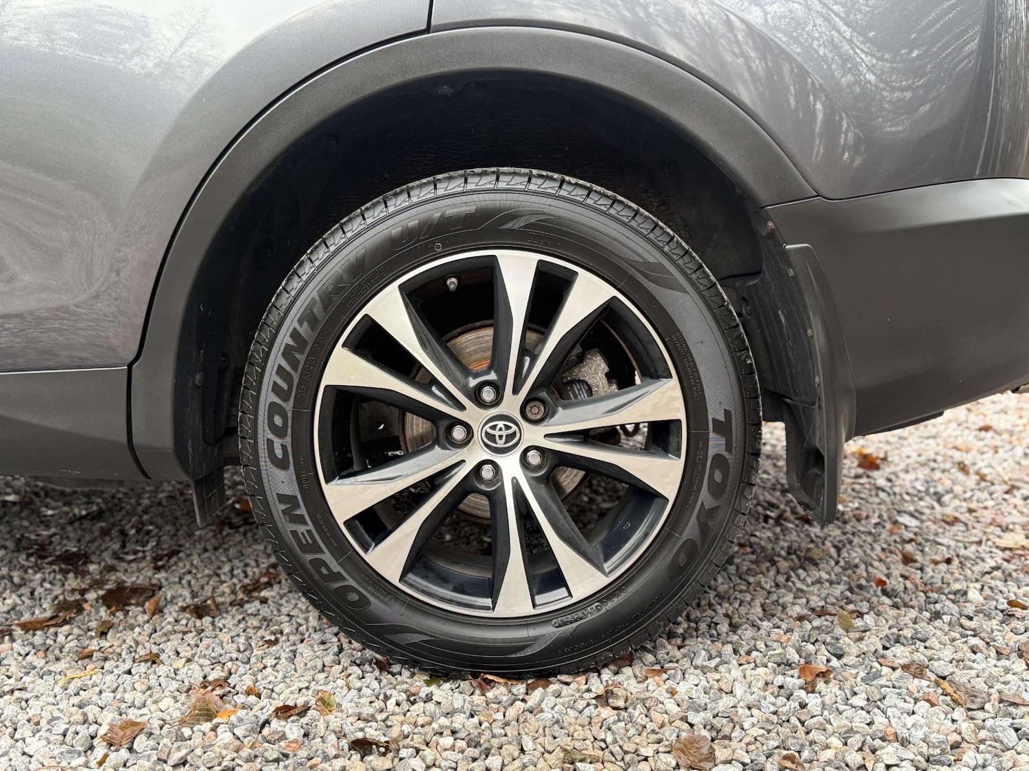 Used Toyota RAV4 2015 for sale - 76685300: Photo 10