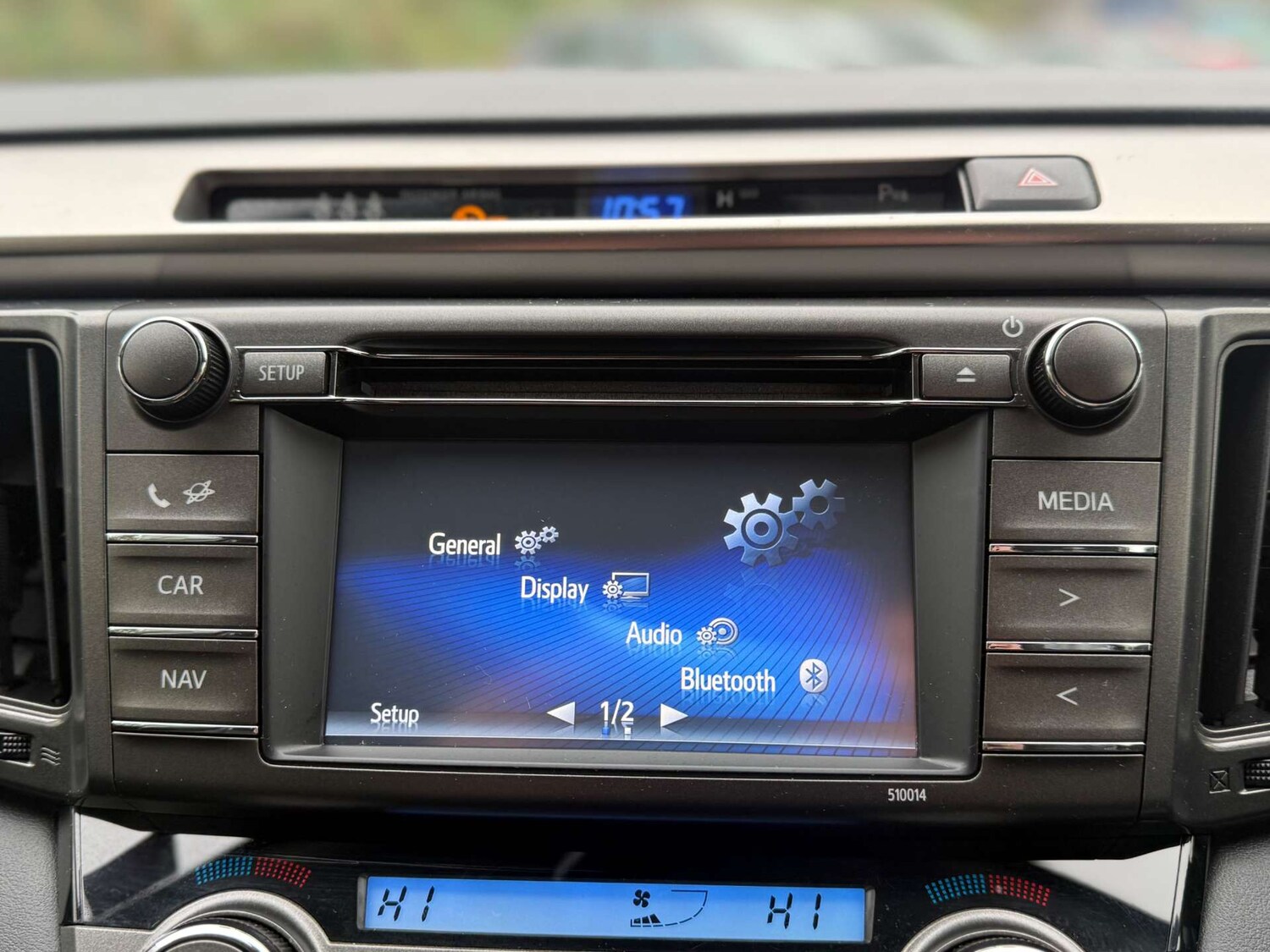 Used Toyota RAV4 2015 for sale - 76685300: Photo 38