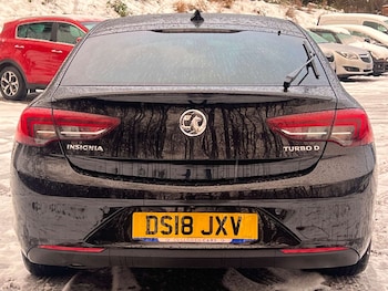 Used Vauxhall Insignia 2018 for sale - 77118048: Photo