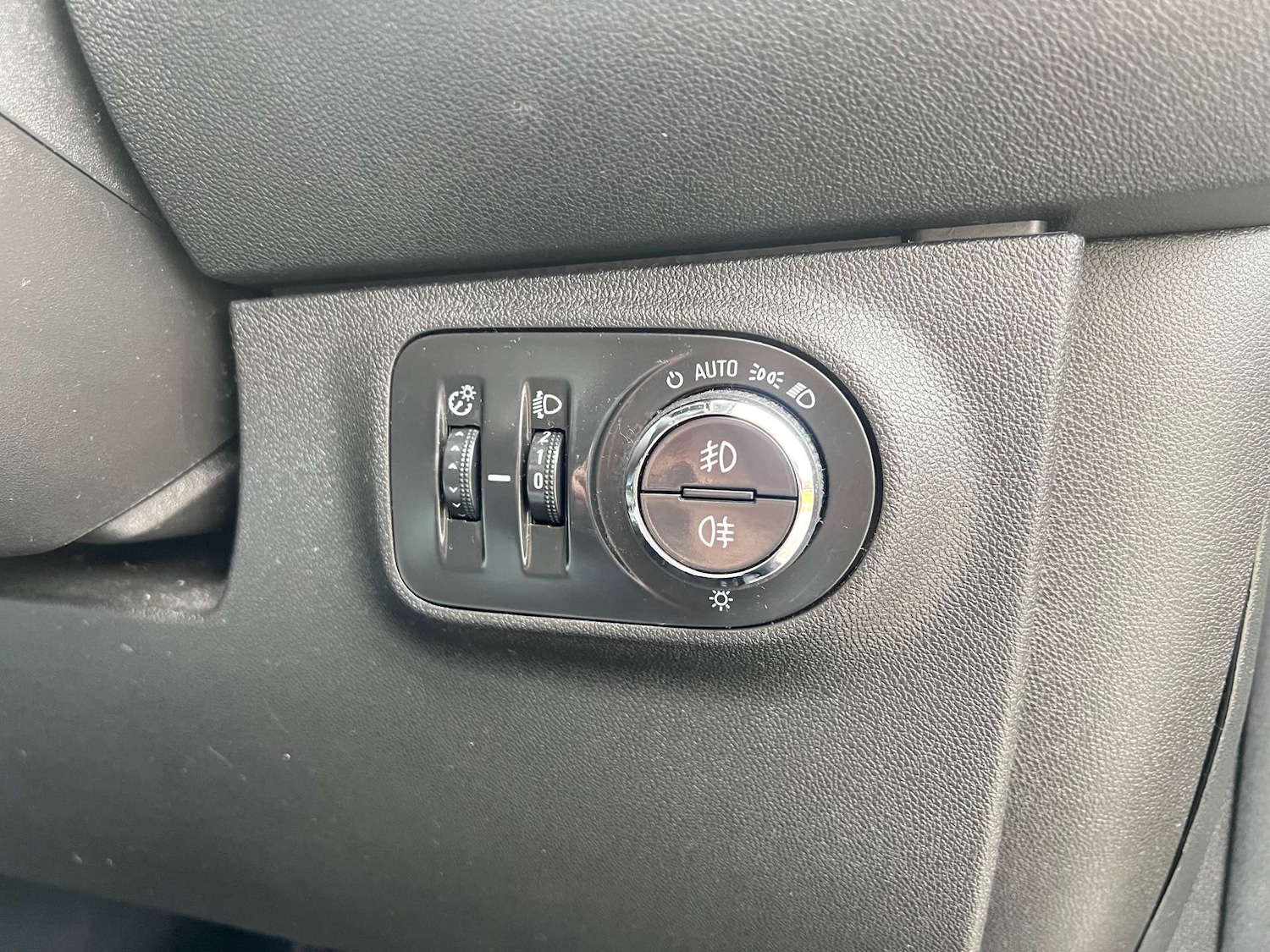 Used Vauxhall Corsa 2019 for sale - 77583944: Photo 33