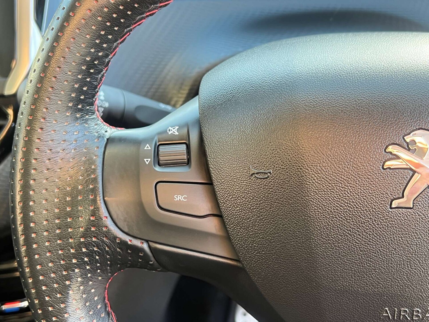 Used Peugeot 208 2018 for sale - 77717747: Photo 21