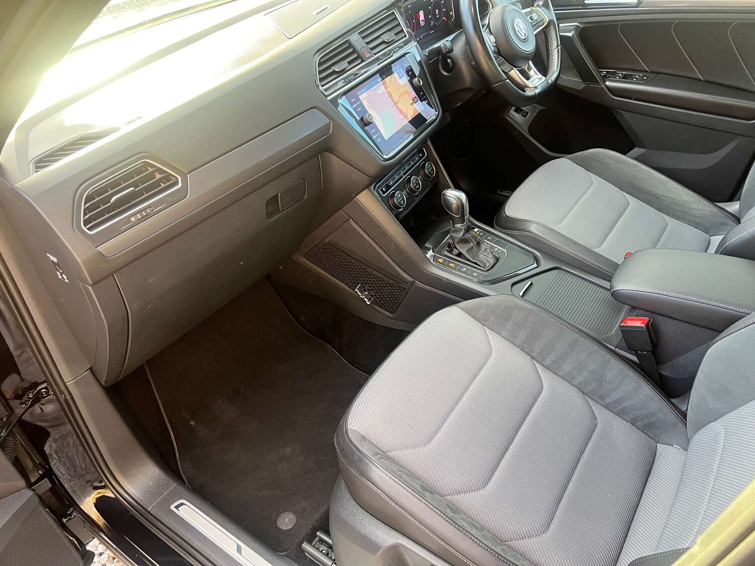 Used Volkswagen Tiguan 2019 for sale - 77717743: Photo 37