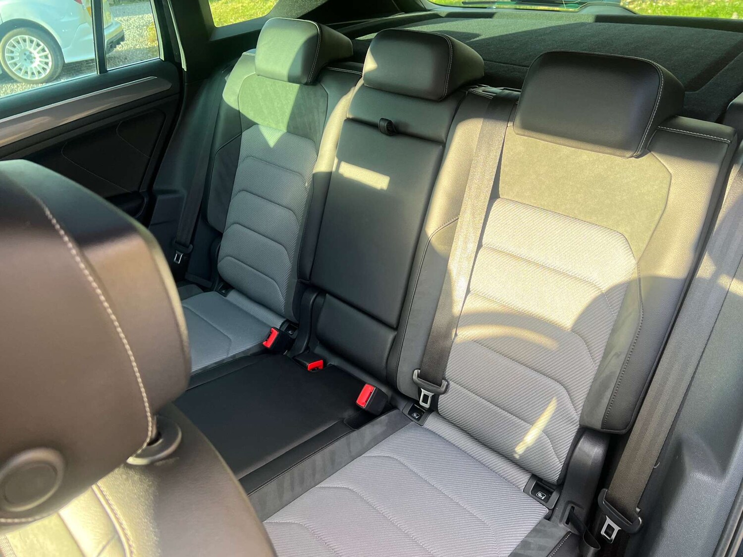 Used Volkswagen Tiguan 2019 for sale - 77717743: Photo 38