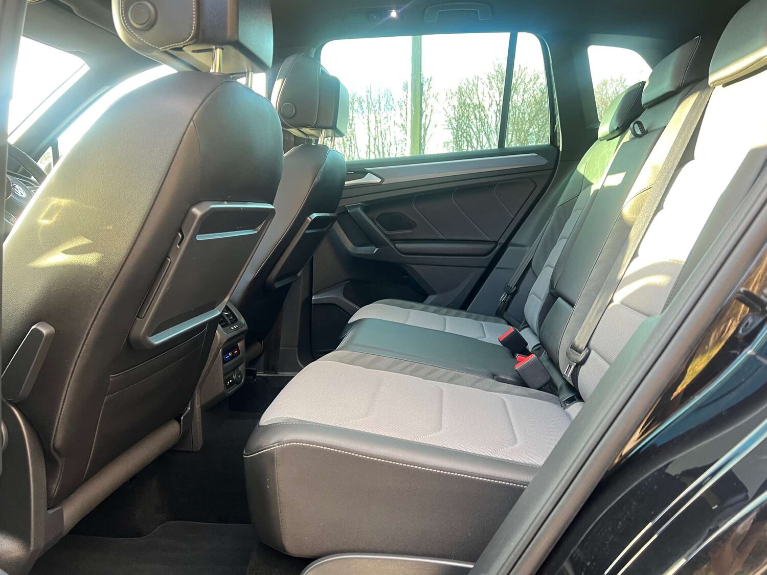 Used Volkswagen Tiguan 2019 for sale - 77717743: Photo 39