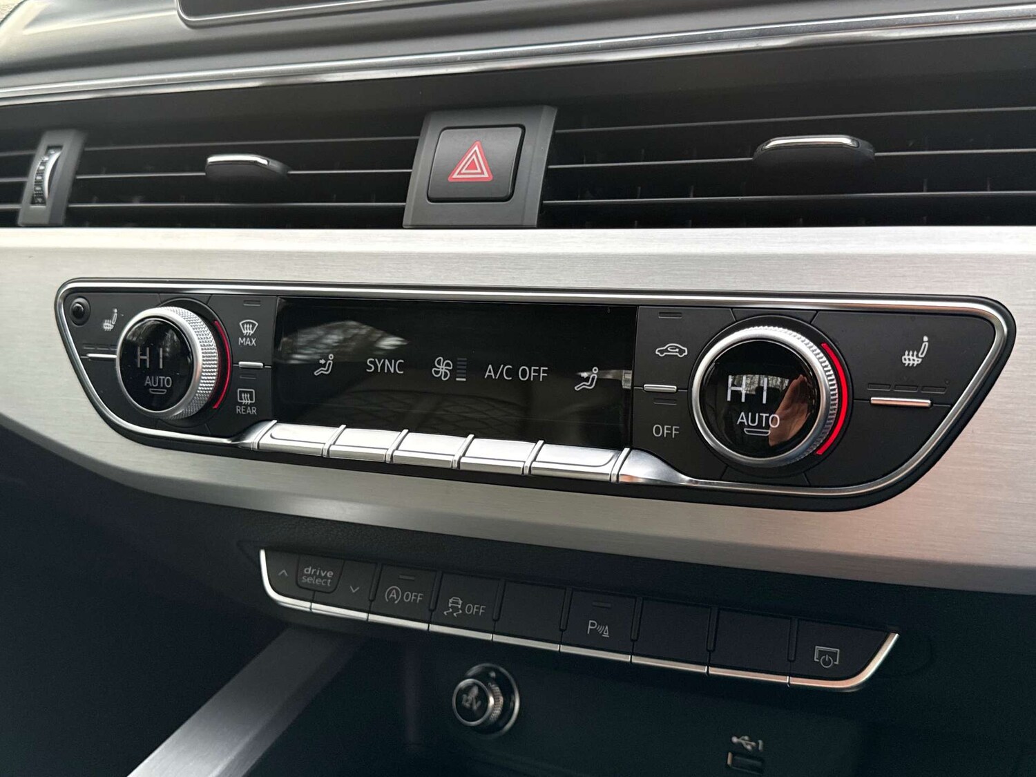 Used Audi A5 2018 for sale - 77026733: Photo 44