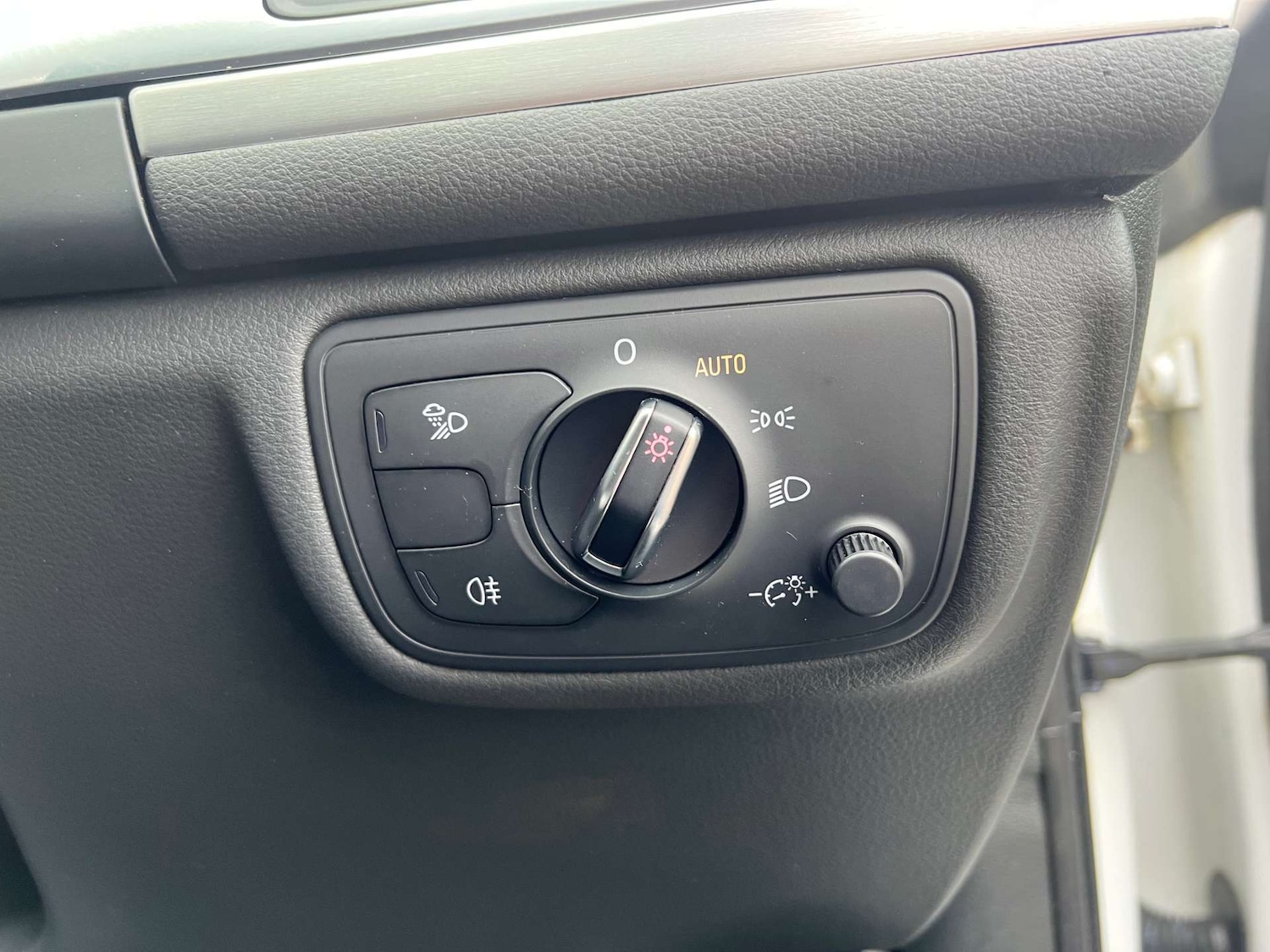 Used Audi A6 2017 for sale - 77406097: Photo 33