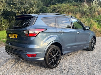 Used Ford Kuga 2018 for sale - 75701452: Photo